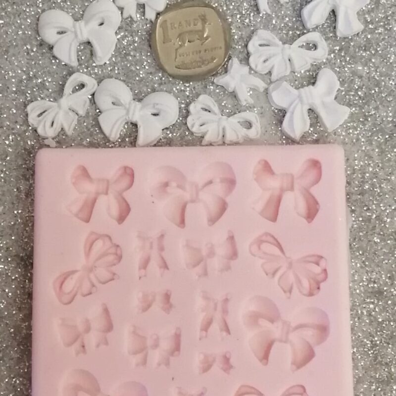 Silicon push mold mixed mini bows