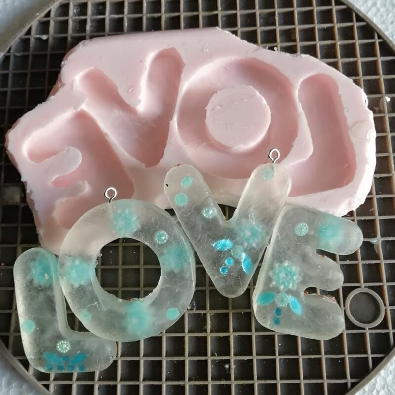 Silicon push mold "LOVE" 14cmx7cm